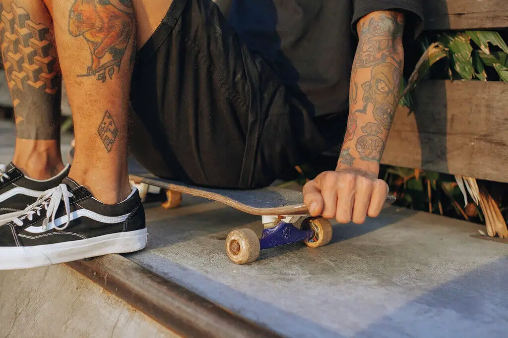 How Materials Affect Skateboard Deck Performance
