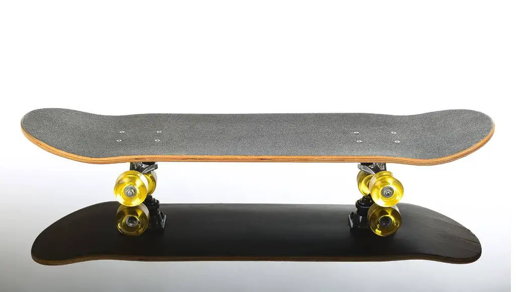 How Much Does A Skateboard Deck Weigh?