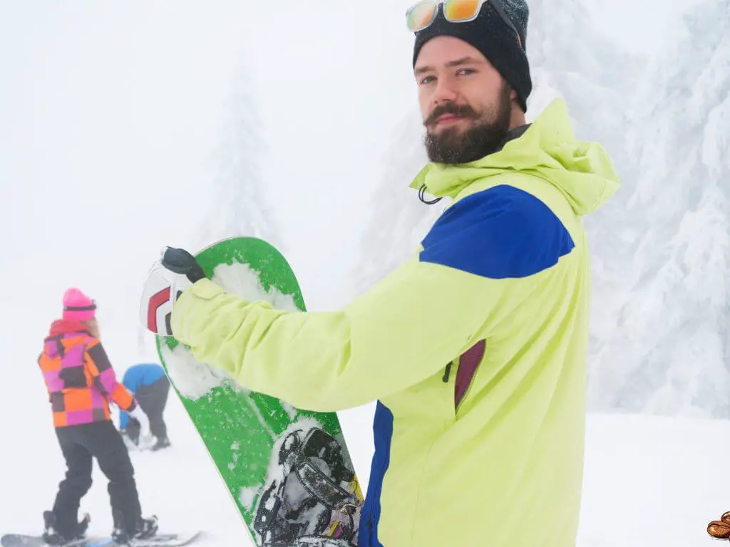 How to Measure a Snowboard