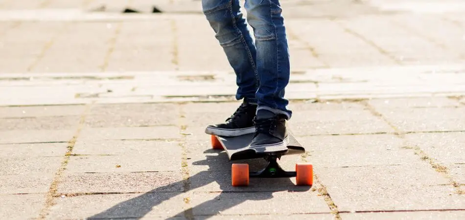 longboard vs cruiser